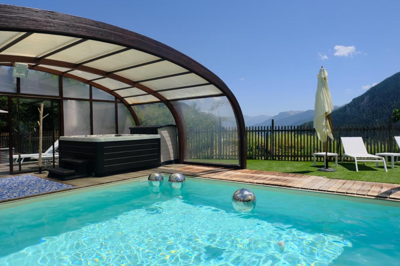 Hotel Le Chalet D'Auron Restaurant Et Spa Екстер'єр фото