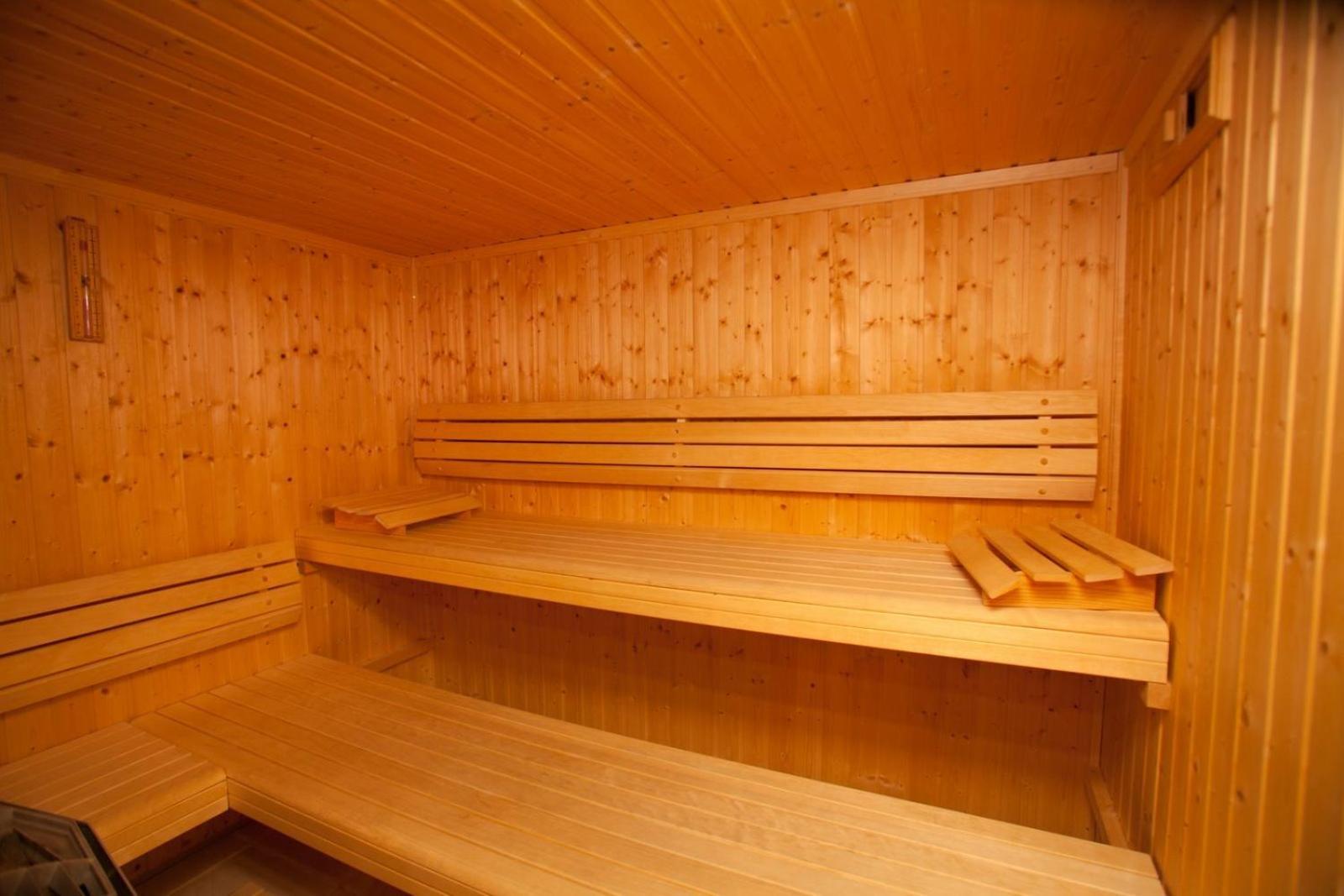 Hotel Le Chalet D'Auron Restaurant Et Spa Екстер'єр фото